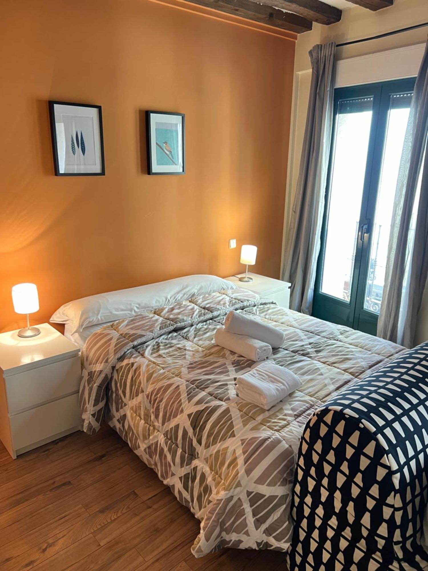 Apartamento En Plaza Mayor De Segovia Bagian luar foto